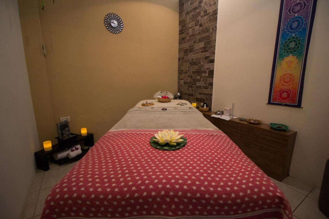 Meson De La Luna Hotel & Spa Мерида Экстерьер фото
